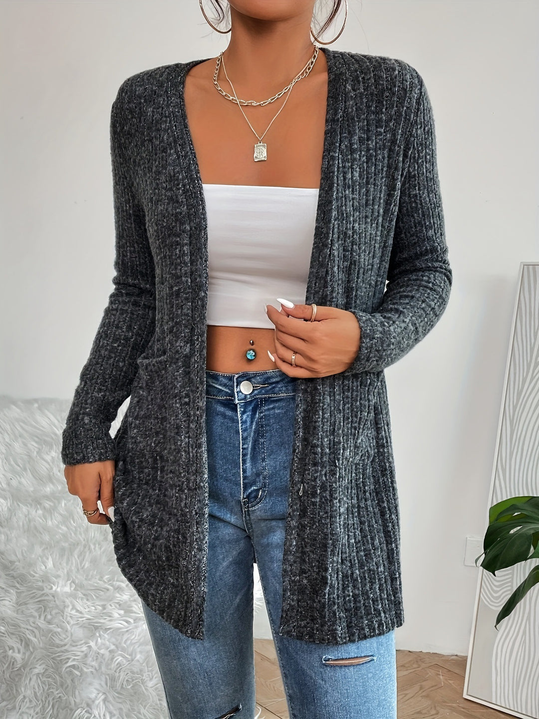 Damen Strickjacke mit offenen Front und diaganalem Rippstrickmuster Drune