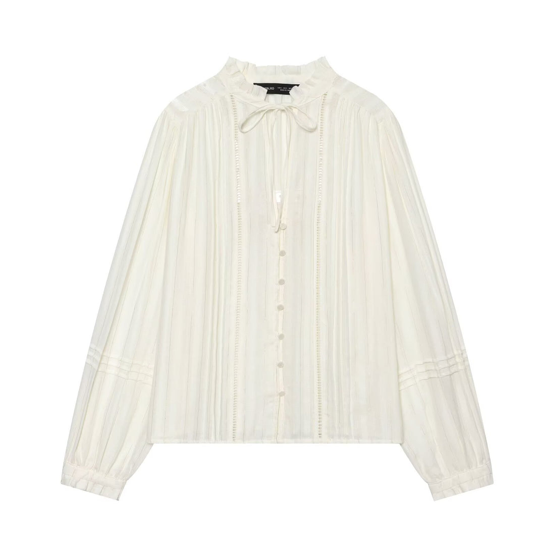Damen Plissierte Bluse mit Rüschenkragen, Knopfleiste und Schleifenband Drune