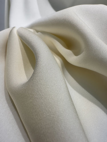 Damen Luxe Seidensatin Stoff Drune
