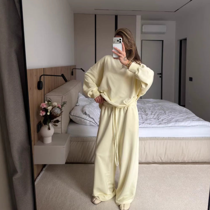 Damen Oversize Sweatshirt mit lässiger Passform und breiten Bündchen