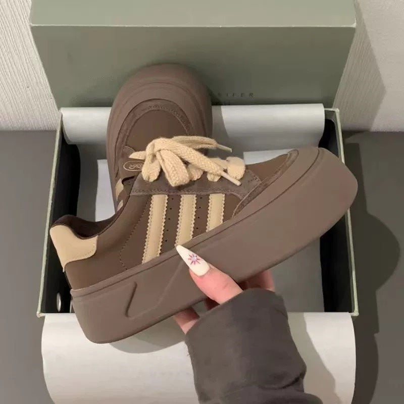 Damen Plattform-Sneaker mit strapazierfähigem Obermaterial und extrahoher Sohle Drune