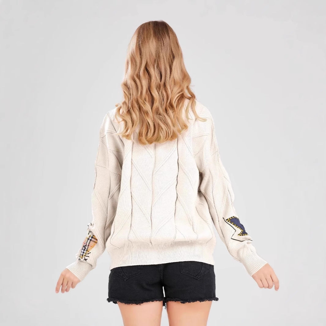 Damen Stylischer Strickcardigan mit bunten Knöpfen und aufwendigem Design