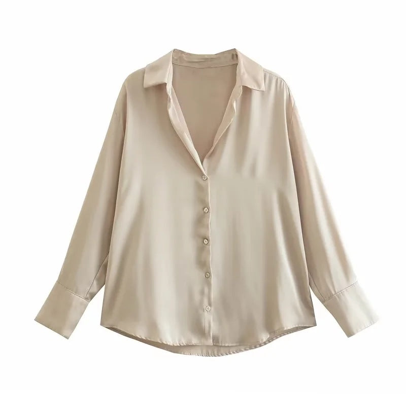 Damen Oversized Satinbluse mit Hemdkragen und breiten Manschetten Drune
