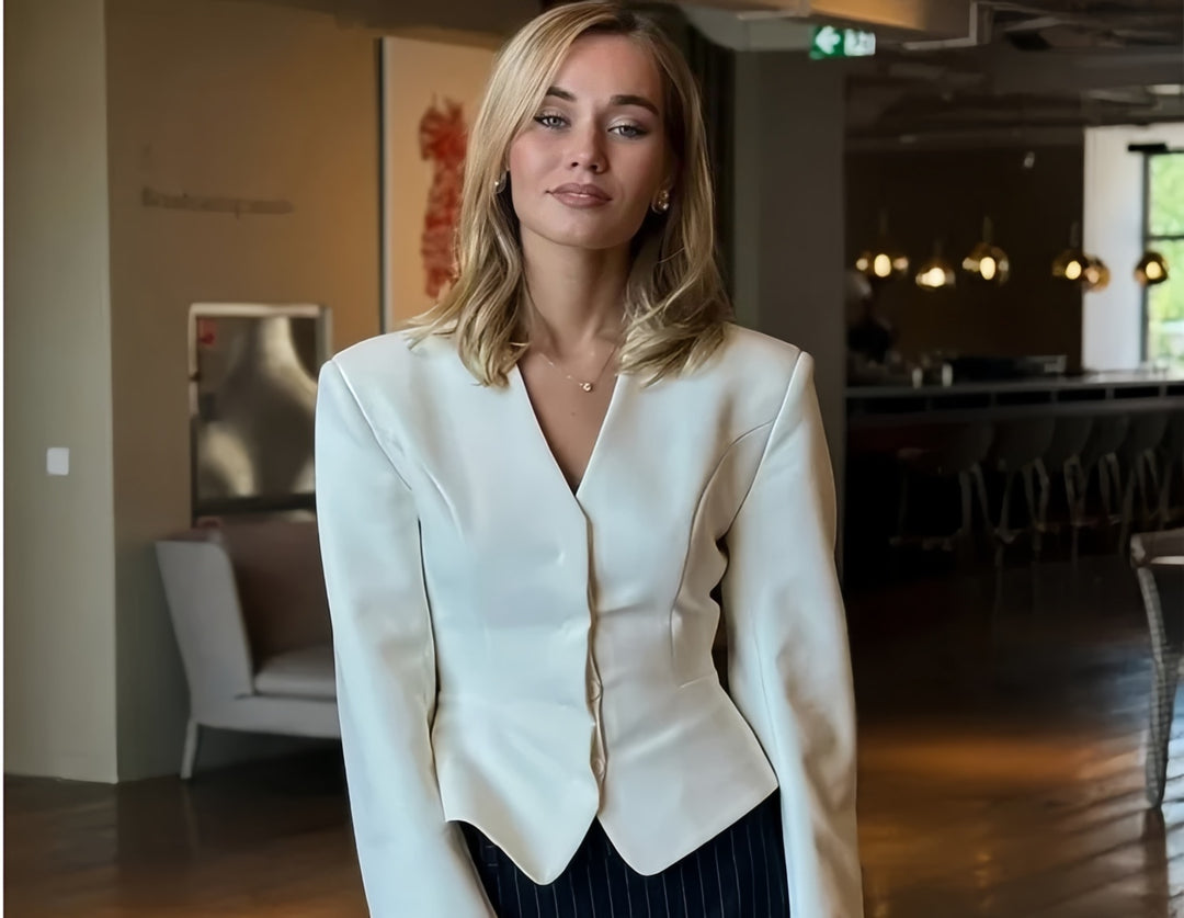 Damen modische Blazerjacke mit tailliertem Schnitt und eleganten Details Drune
