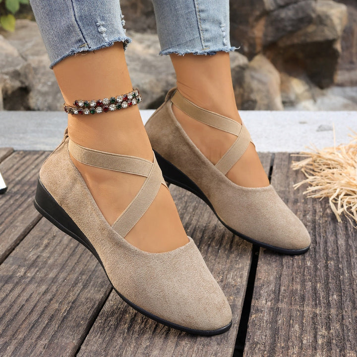 Damen Halbschuhe mit elegantem Riemendesign Drune