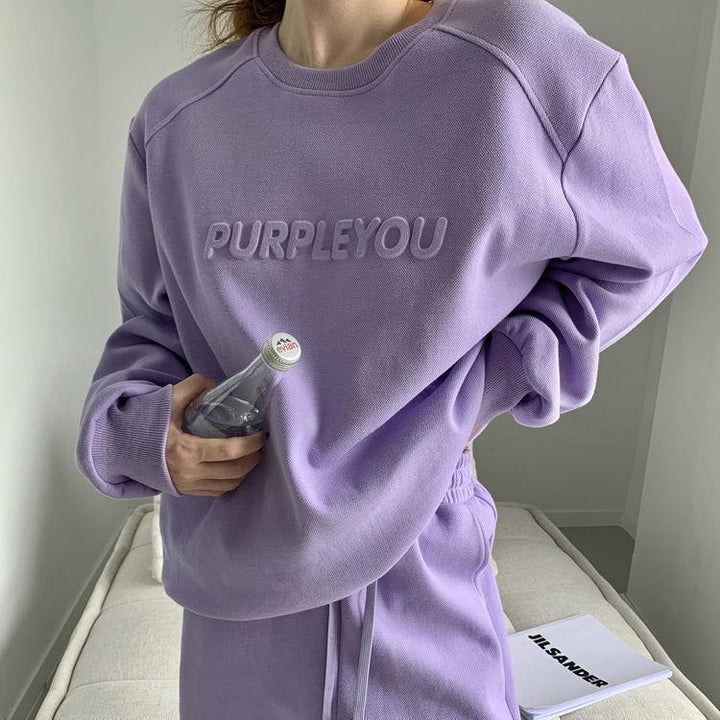 Damen Urbanes Lounge-Outfit mit oversized Sweatshirt und lässigen Jogginghosen Drune