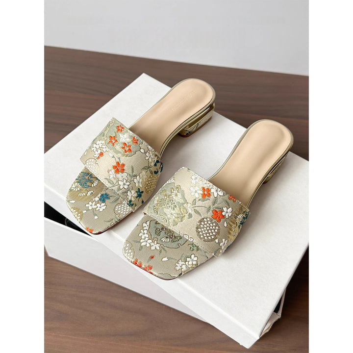 Damen Bestickte Brokat‑Mules mit quadratischer Zehenpartie und niedrigem geformtem Blockabsatz Drune
