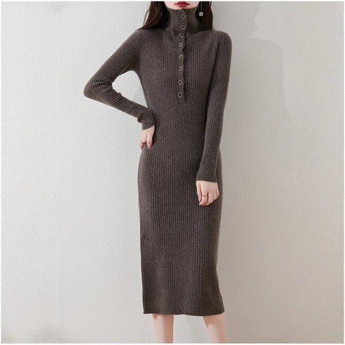Damen Strickkleid mit hohem Kragen und Knopfdetails Drune