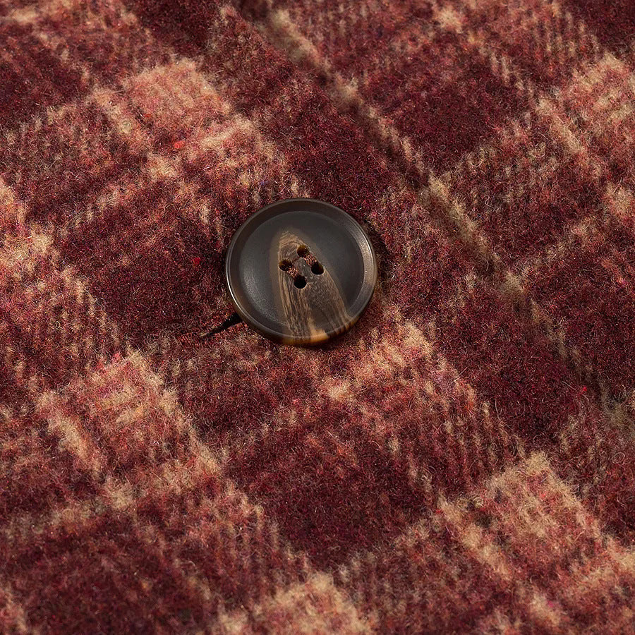 Damen nan boxy kurze Karo-Steppjacke mit hoher Kragenblende, asymmetrischer Knopfleiste und wattierter Innenlage Drune