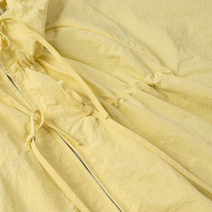 Damen Leichte Kapuzen-Windjacke mit Tunnelzug, Cropped-Schnitt und elastischen Bündchen Drune