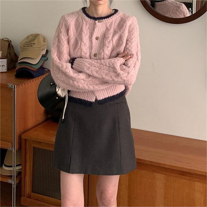 Damen Strickjacke mit Zopfdesign und Kontrastdetails Drune