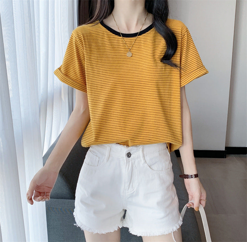 Damen gestreiftes T-Shirt mit kontrastierendem Rundhalsausschnitt und bequemem Schnitt