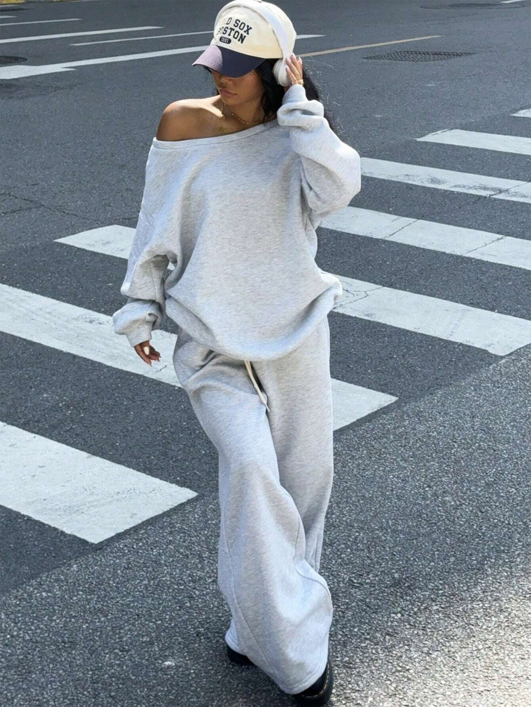 Damen Oversize Off-Shoulder Lounge-Set mit weitem Sweater und Palazzo-Jogger Drune
