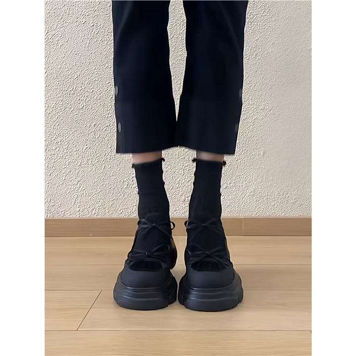 Damen Skulpturale Plateau‑Sneaker mit überhöhter Chunky‑Sohle und dekorativem Schleifenriemen Drune