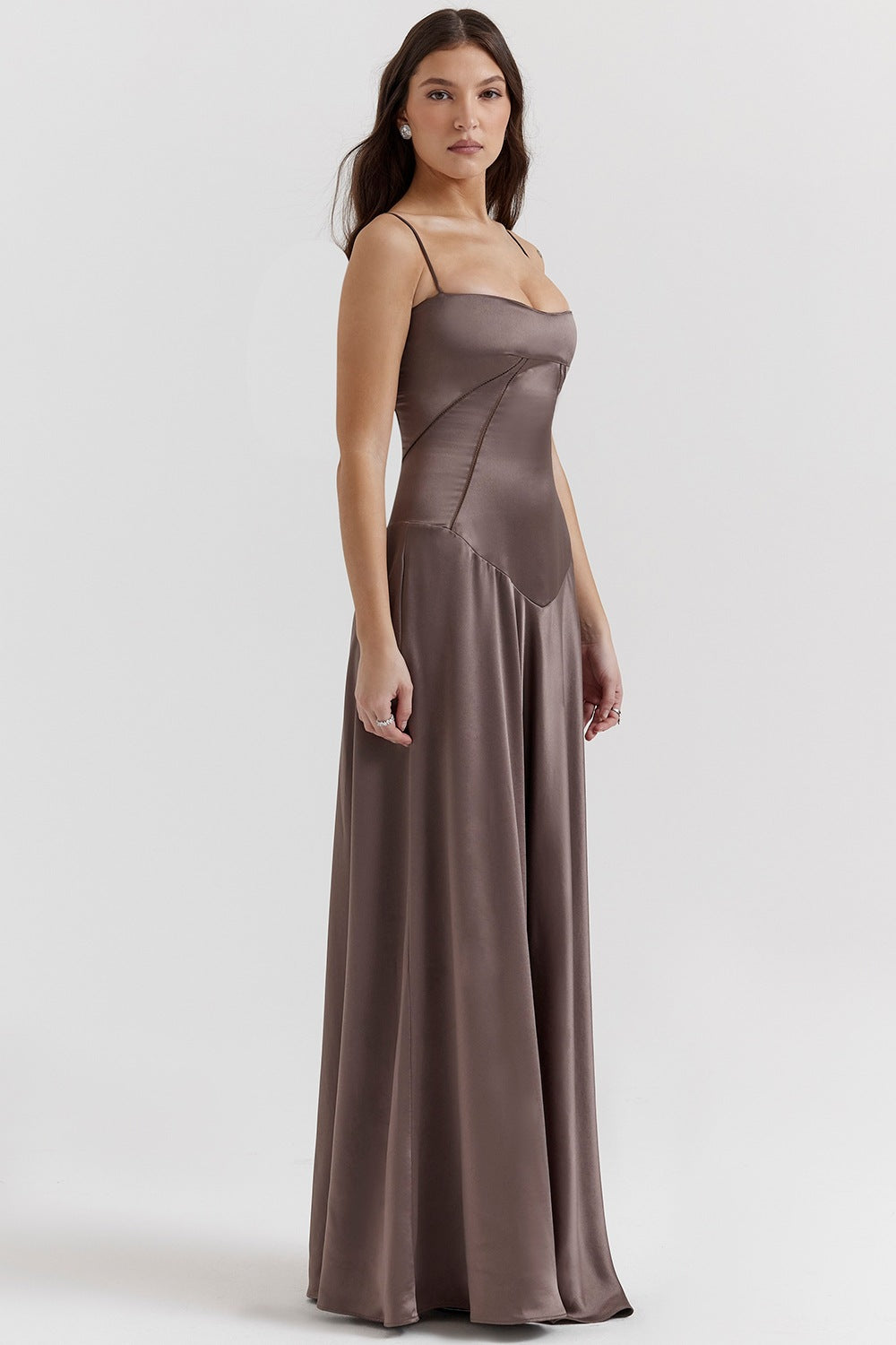 Damen Abendkleid mit figurbetontem Schnitt und elegantem Satin-Finish Drune
