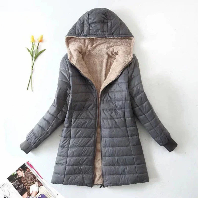 Drune | Damen Pufferjacke – Gepolstertes Warmdesign – Plüschfutter – Kapuze Mittellanger Schnitt