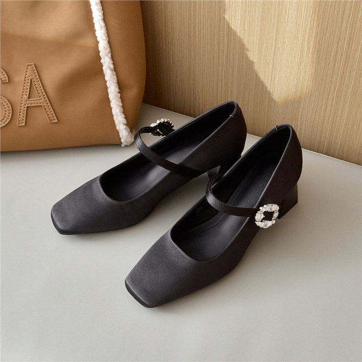 Damen Quadratische Mary‑Jane Pumps mit Riemchen, mittelhohem Blockabsatz und Kristallschnalle Drune