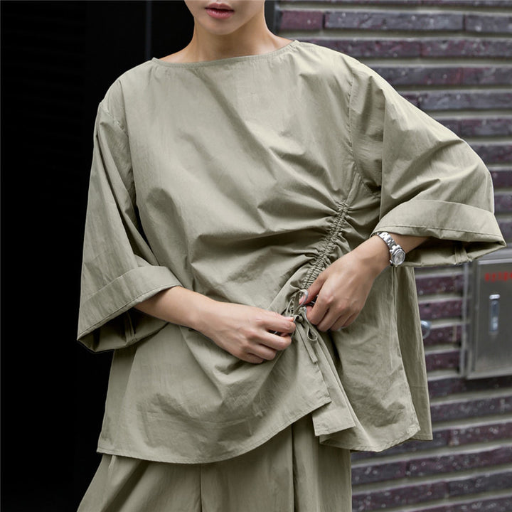 Damen Oversize-Bluse mit seitlicher Kordel‑Raffung, U‑Boot‑Ausschnitt und weiten Ärmeln Drune