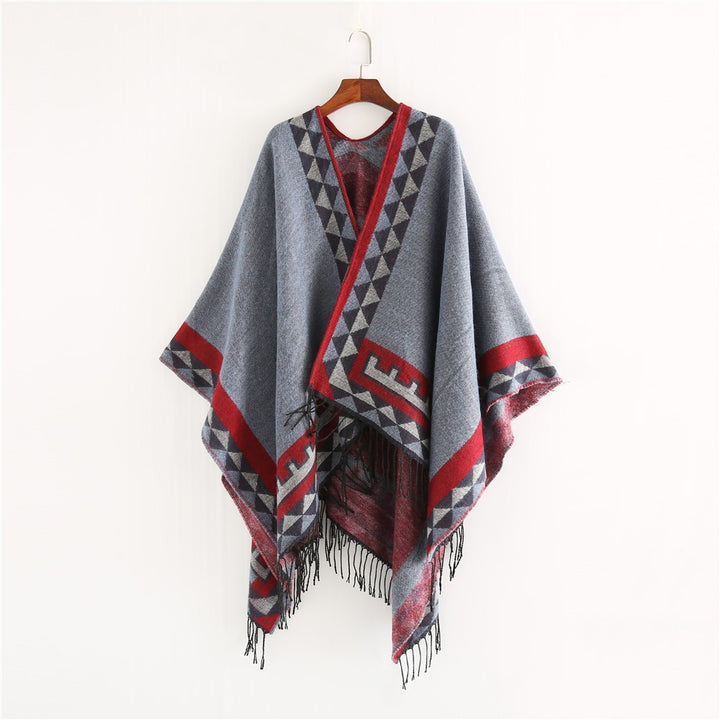 Damen Weichfallender Capeponcho mit Dreieck-Jacquard, Kontrastbordüre und Fransensaum Drune