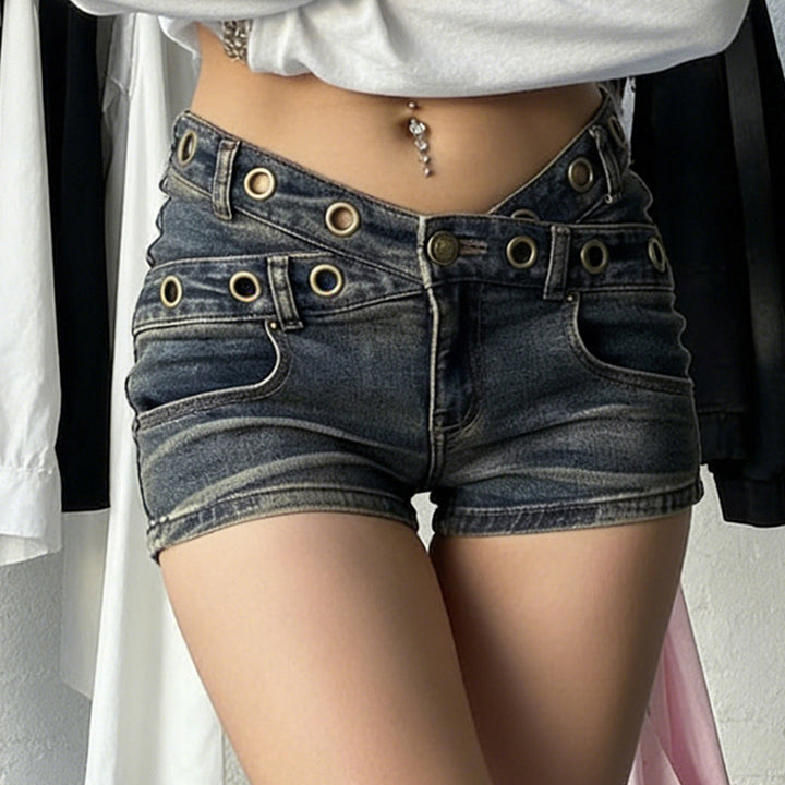 Damen Flared Jeans mit einzigartigen Knopfdetails und raffinierten Applikationen Drune