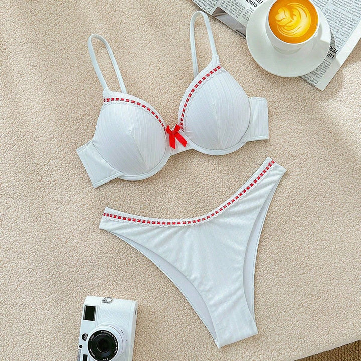 Damen gepolsterter Bikini mit farblich abgesetzten Akzenten Drune