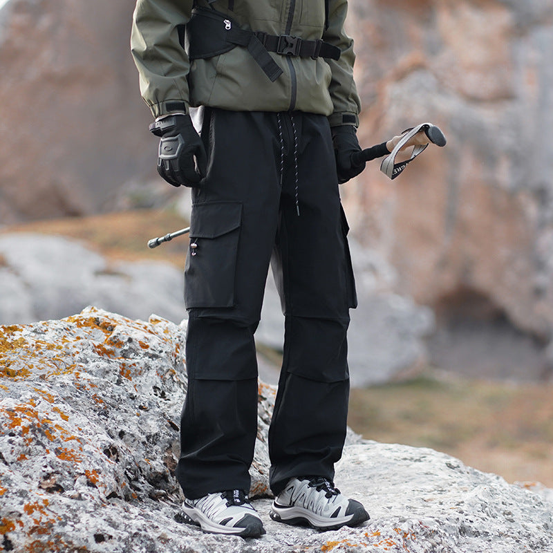 Herren Technische Outdoor-Cargohose mit wasserabweisendem Stretch und verstärkten Knien Drune