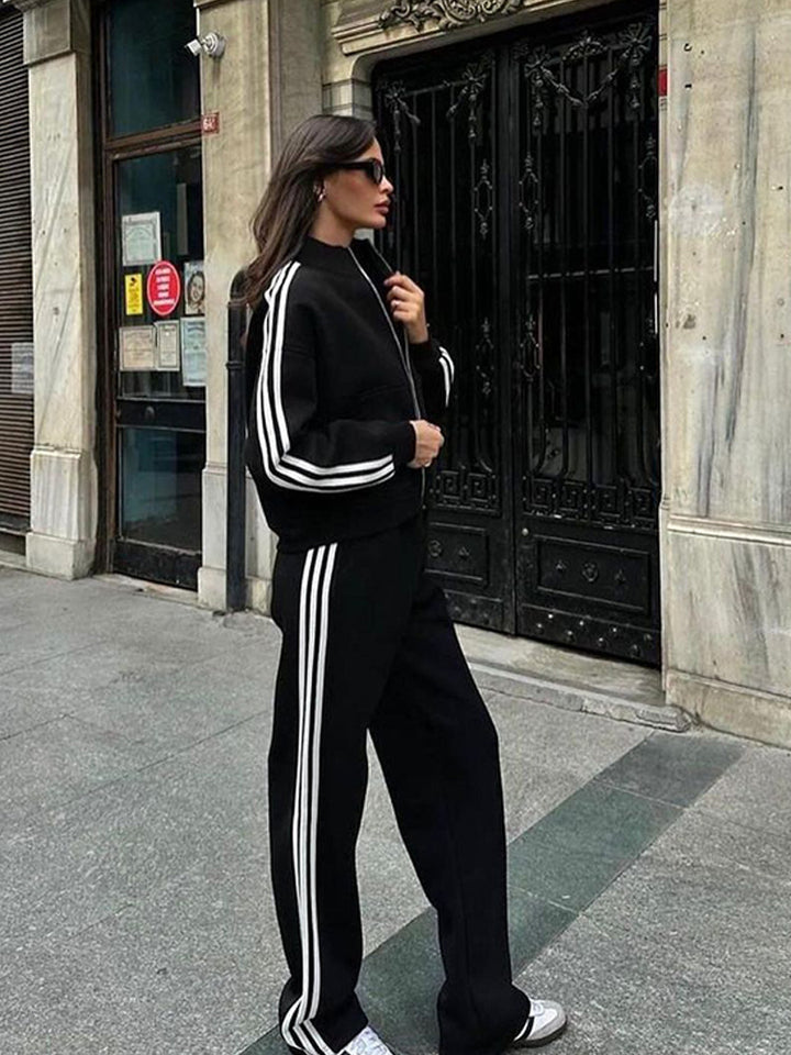 Damen Sportlicher Loungewear-Anzug mit hohem Kragen und seitlichen Streifen Drune