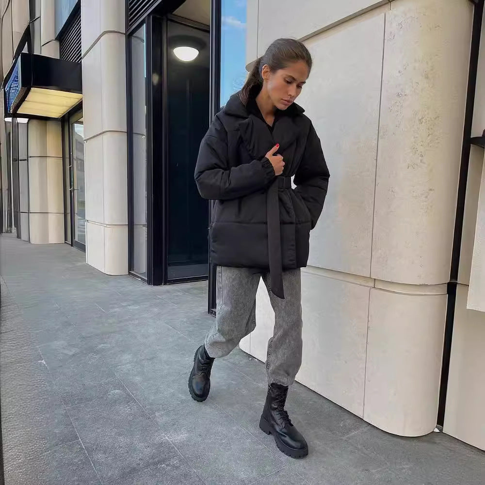 Damen Wattierte Taillierte Steppjacke mit Gürtel und Kapuze Drune