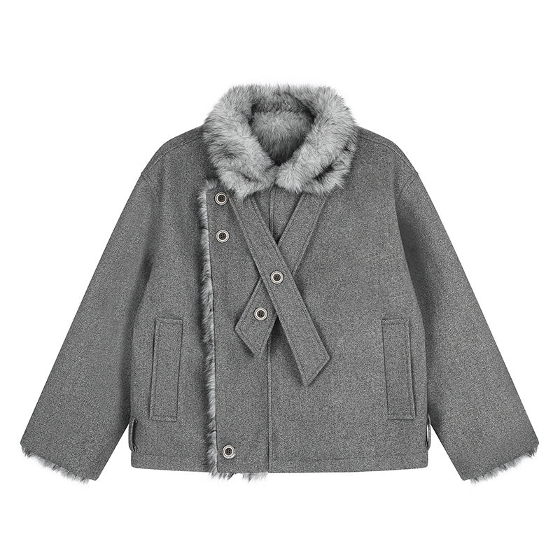 Damen Kurz geschnittene Wolljacke mit Kunstfellbesatz und asymmetrischer Knopfleiste Drune