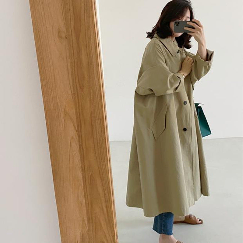 Damen Langer Baumwollmix‑Swingcoat im Oversize‑Look mit überschnittener Schulter und aufgesetzten Taschen Drune