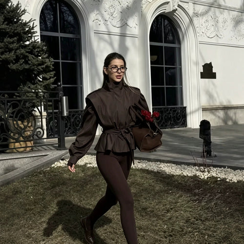 Damen Taillierte Kurzjacke mit Bindegürtel und Volant-Saum Drune