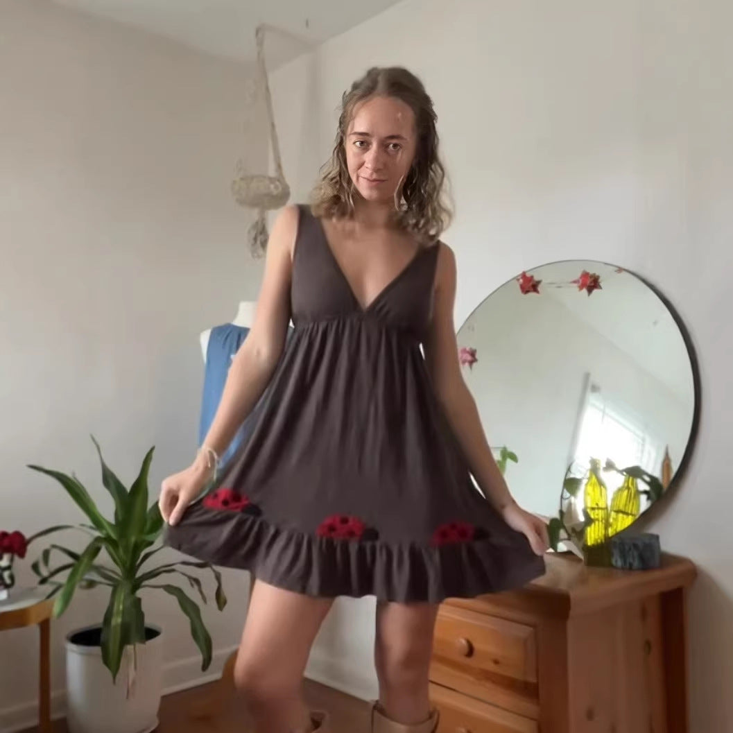 Damen nan ärmelloses Minikleid mit tiefem V‑Ausschnitt Unterbrustnaht und Volantsaum mit Marienkäfer‑Applikation Drune