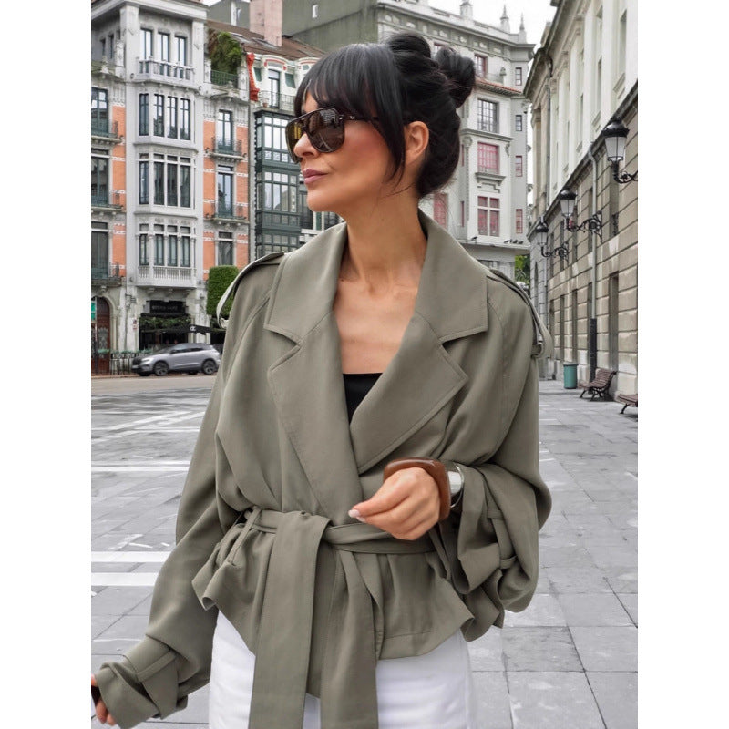 Damen Oversize Trenchjacke im Cropped-Schnitt mit Bindegürtel, überschnittenen Schultern und Ballonärmeln Drune