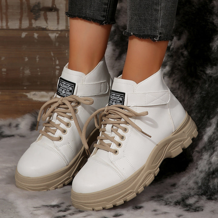 Damen Plateau-Ankleboots mit Klettverschluss, robuster Lug-Sohle und gepolstertem Schaft Drune