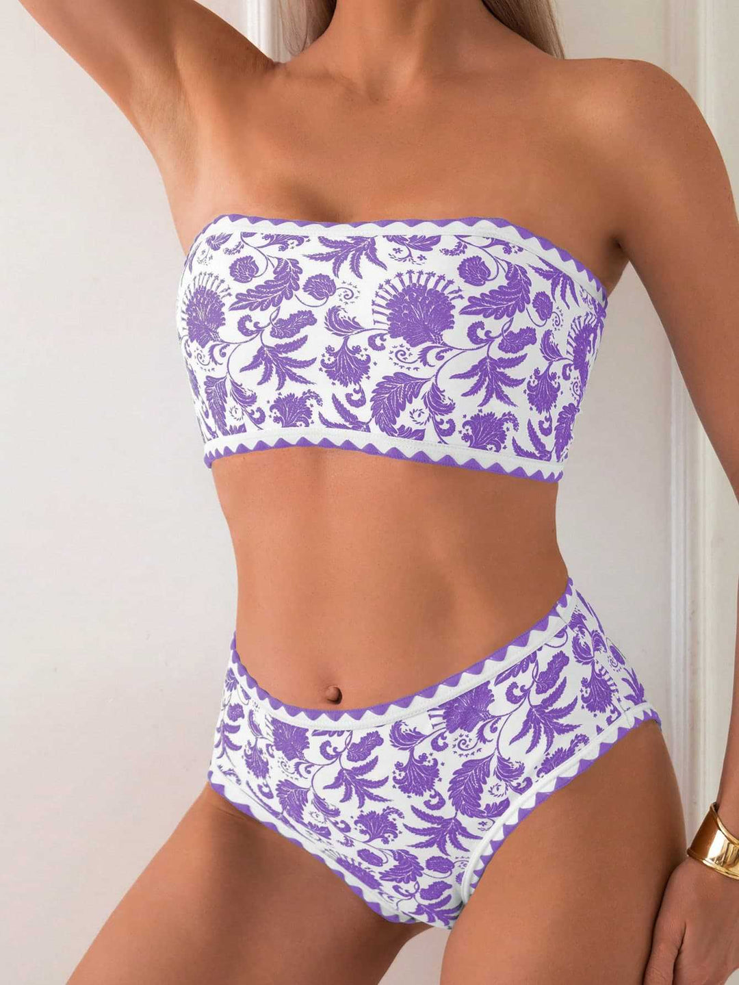 Damen Bandeau-Bikini mit trendigem floralen Design Drune