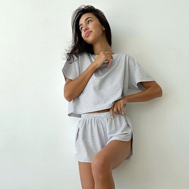 Damen stylisches Freizeit-Set mit lockerem Kurzarm-Top und Shorts Drune