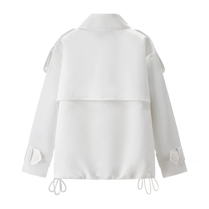 Damen nan kurzer doppelreihiger Trenchcoat mit Schulterklappen, variabler Saumzug und verstellbaren Manschetten Drune