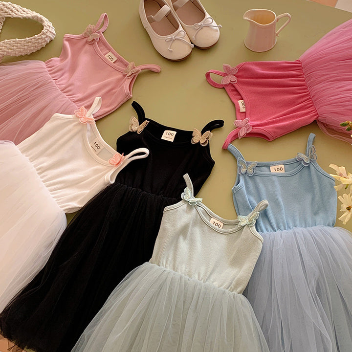 Mädchen Elegantly Gestaltetes Tüll-Party-Kleid mit Dekorativen Schmetterlings-Trägern Drune