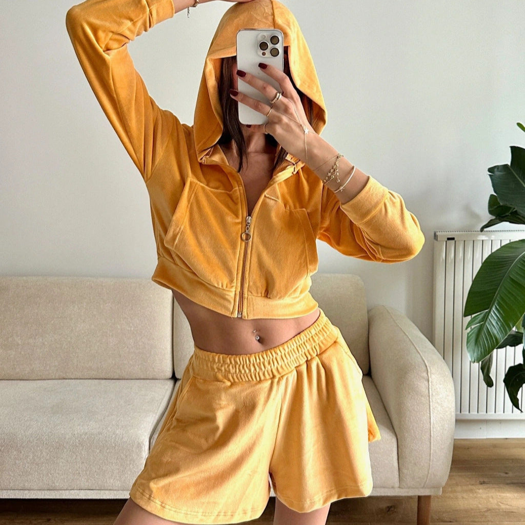 Damen lässiges Fleece-Set mit cropped Hoodie und bequemen Shorts