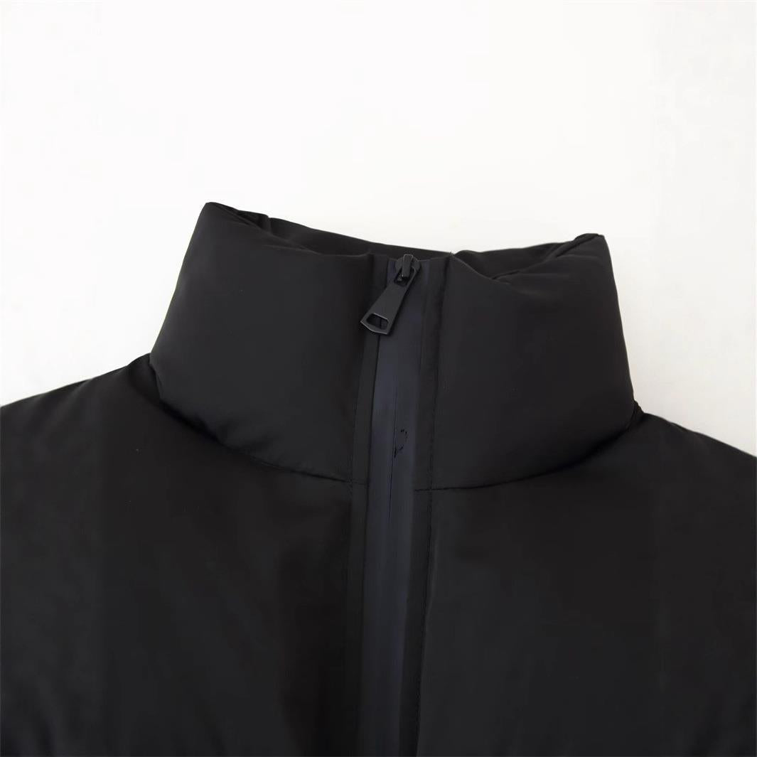 Damen cropped Steppjacke mit hohem Kragen und modernen Details Drune