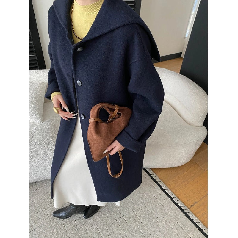 Damen eleganter Langmantel mit großer Kapuze und Knopfdetails Drune