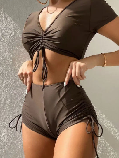 Damen Sportliches Bikiniset mit modischer Raffung Drune