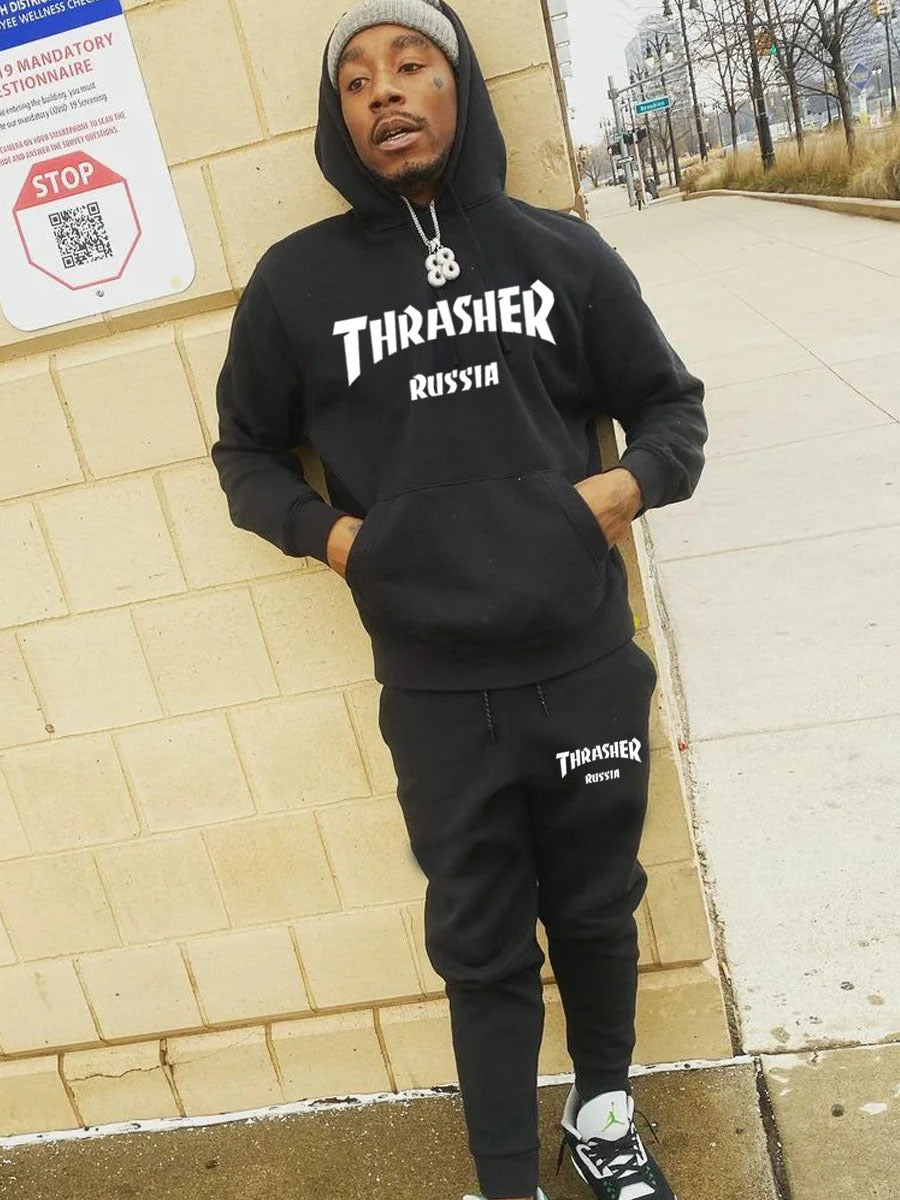 Herren Hoodie und Jogginghose Set mit auffälligem Logo Drune