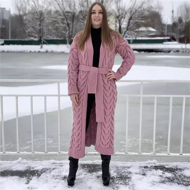 Damen Grobstrick-Mantel mit markantem Zopfdesign und offenem Schnitt Drune