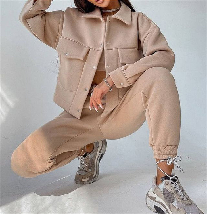 Damen Sportliches Set aus Oversize-Jacke und bequemen Joggerhosen Drune