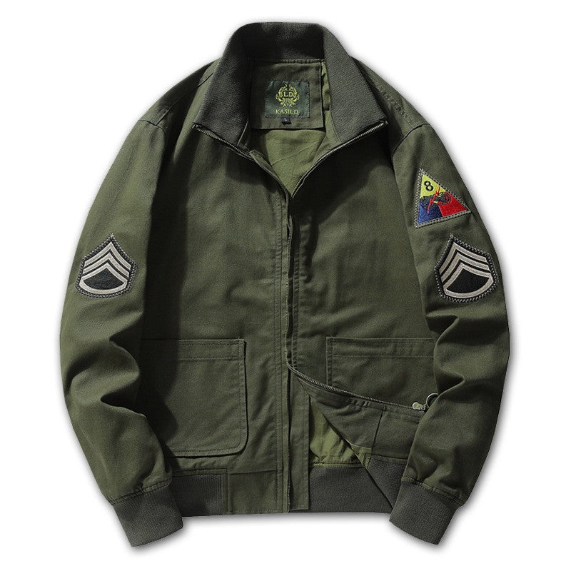 Herren nan militärisch inspirierte Bomberjacke mit aufgesetzten Patches, verdecktem Reißverschluss und elastischen Bündchen Drune