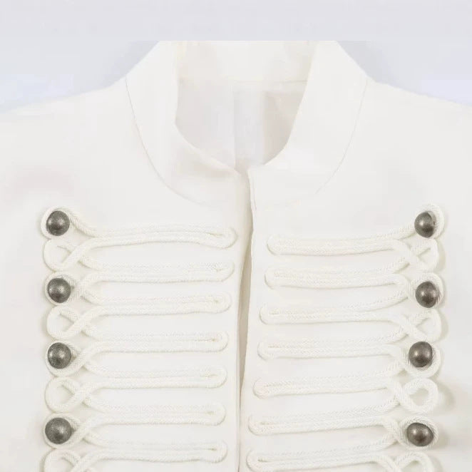 Damen Taillierter Cropped‑Blazer mit militärischer Galonverzierung und Stehkragen Drune