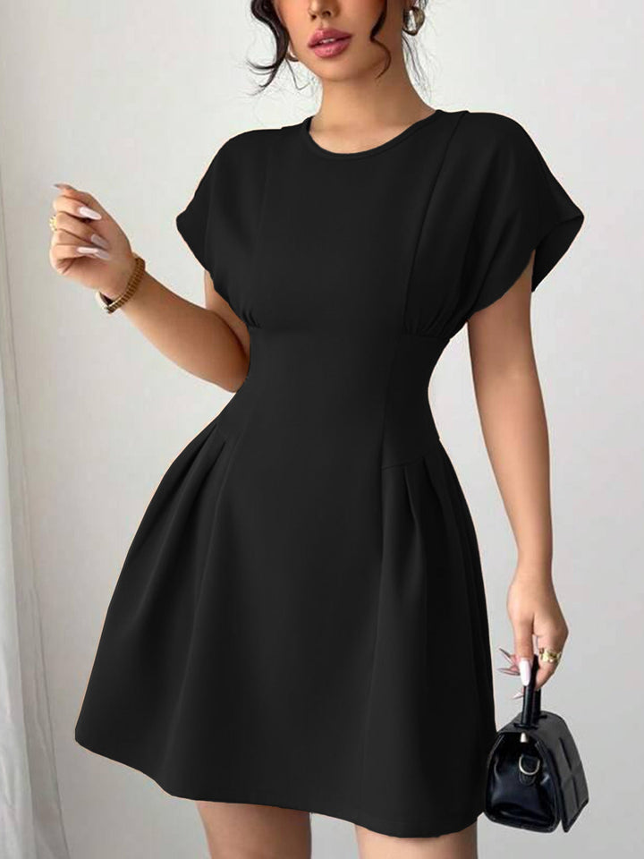Damen Wickelkleid mit elegantem Schnitt und fließendem Rock Drune