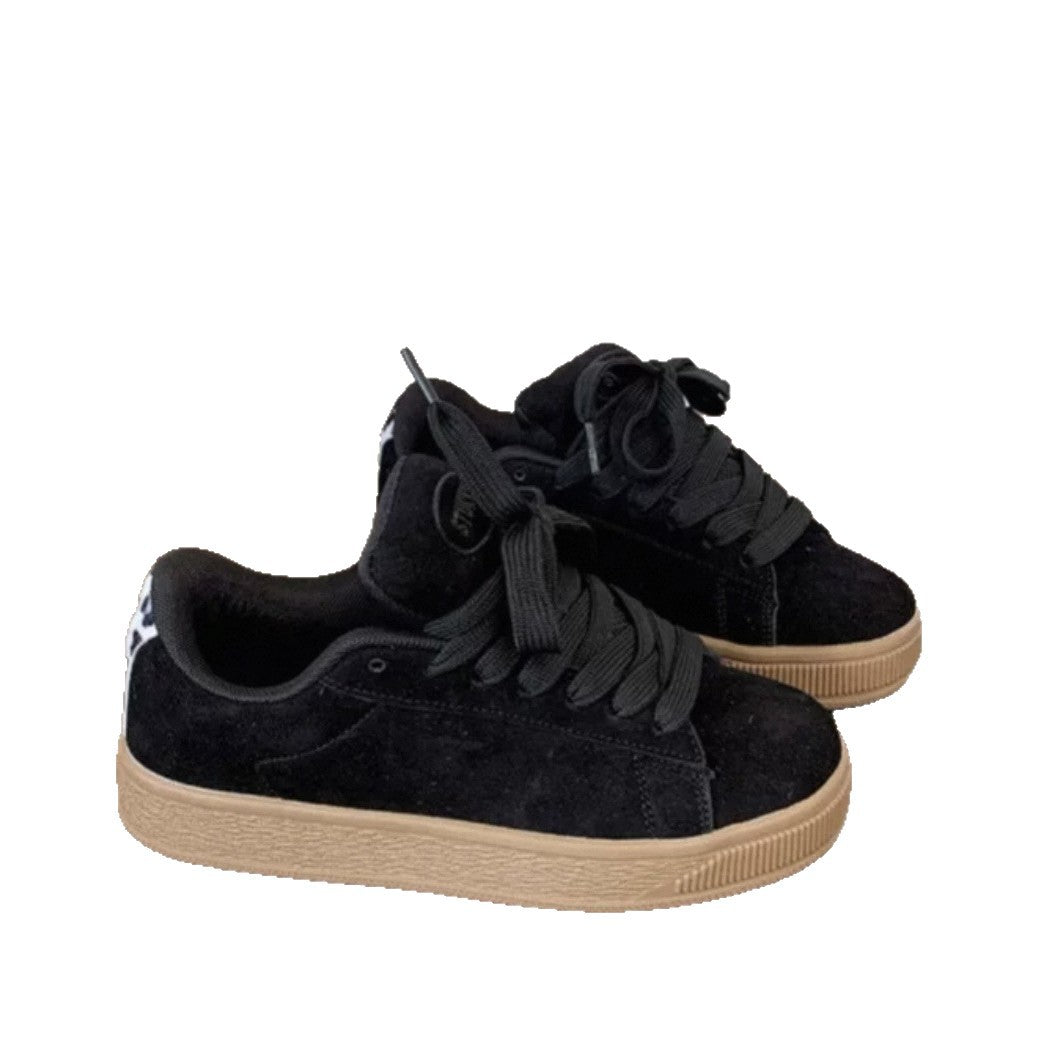Damen Sneaker aus weichem Wildleder mit rutschfester Sohle Drune