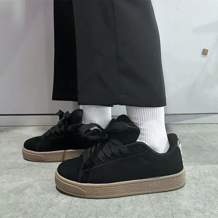 Damen Sportliche Sneaker aus hochwertigem Wildleder mit rutschfester Sohle Drune